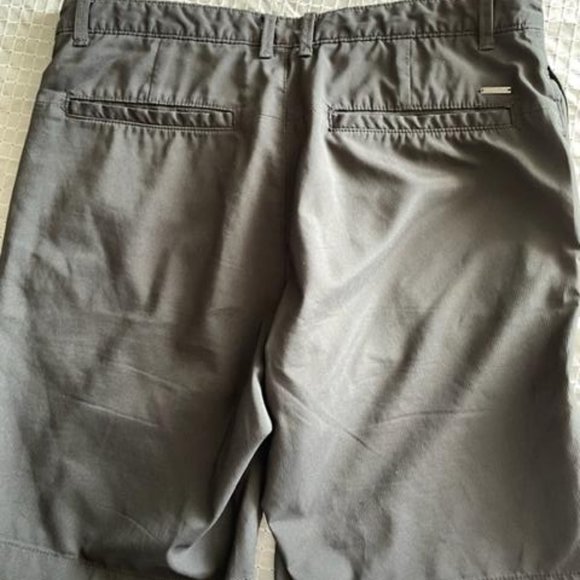 Calvin Klein shorts size 31 - Picture 2 of 5